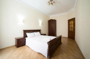 Lux Apartment on Virmenska 3- with 2 separate bedrooms